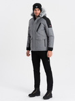 Zimowa kurtka męska z regulowanym kapturem z odpinanym futerkiem - szaro-czarna V1 OM-JAHP-0144