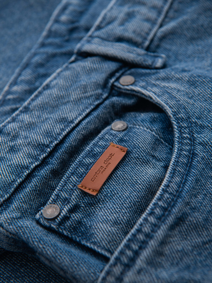 Jeansowe spodnie męskie CARROT FIT z przetarciami – niebieskie V2 OM-PADP-0250