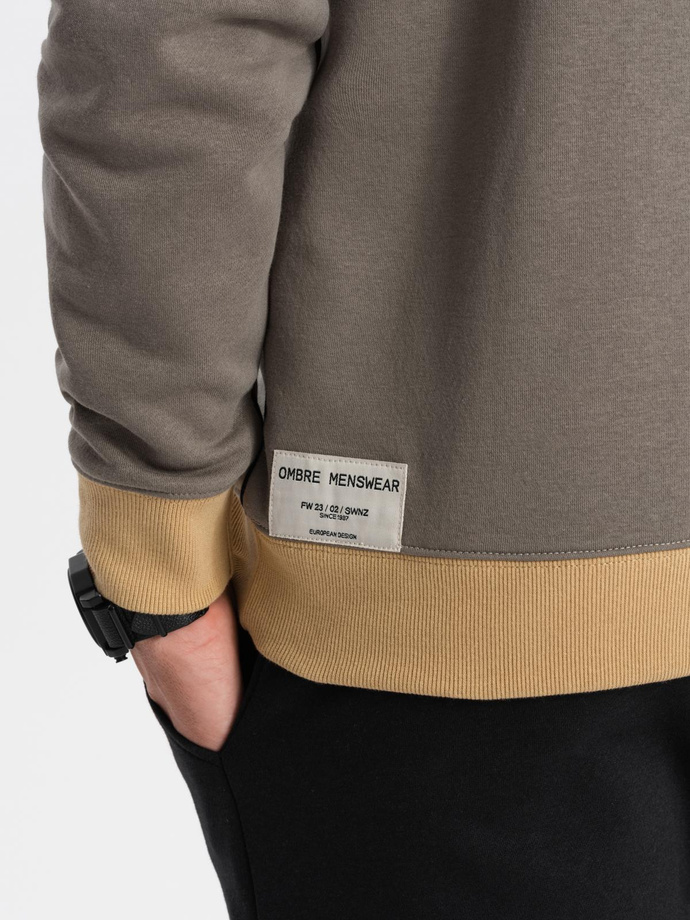 Bluza męska OVERSIZE z kontrastowym łączeniem kolorów -  khaki V7 B1673