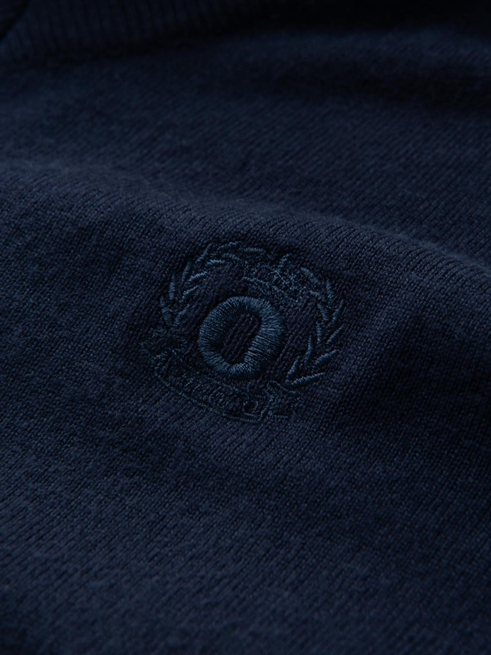 Męski elegancki sweter BASIC V-neck z wiskozą – granatowy V2 OM-SWBS-0107