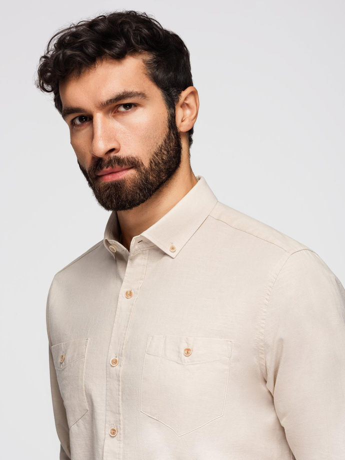 Koszula męska lniana z klasycznym kołnierzykiem i kieszeniami REGULAR FIT – kremowa V3 OM-SHCS-0134