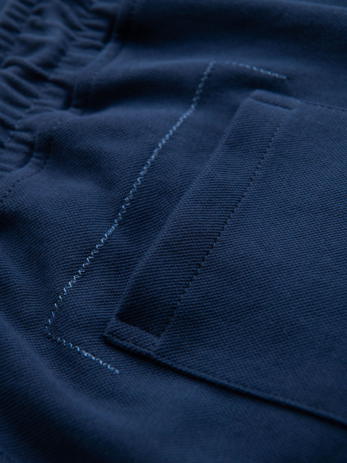 Spodnie męskie dresowe CARROT ze strukturalnej dzianiny - ciemnoniebieskie V5 OM-PASK-0143