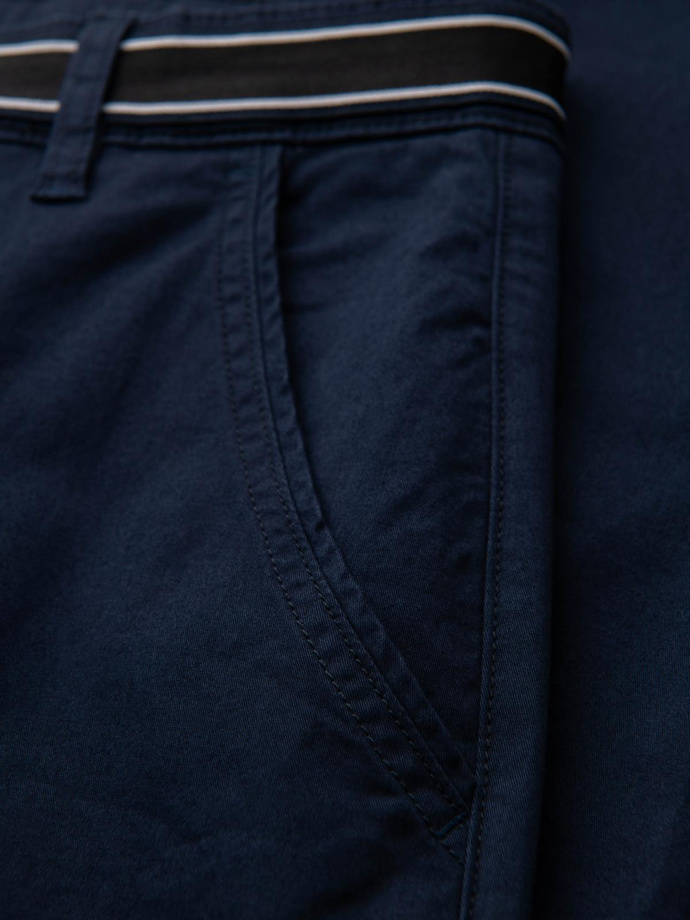 Męskie spodnie chino z ozdobną taśmą w pasie SLIM FIT – granatowe V2 OM-PACP-0118