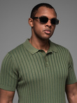Męska koszulka polo z wiskozą SLIM FIT w pionowy prążek – oliwkowa V4 OM-POSS-0143