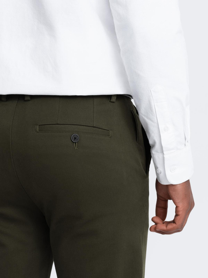 Spodnie męskie chino SLIM FIT z delikatną teksturą - ciemnooliwkowe V4 OM-PACP-0190