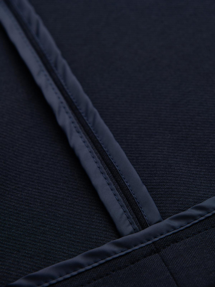 Męska marynarka SLIM z dzianiny o subtelnej strukturze – granatowa V3 OM-BLZB-0101