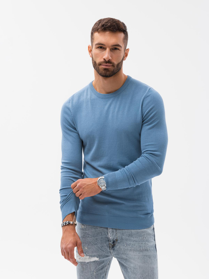Sweter męski klasyczny z wiskozą BASIC z okrągłym dekoltem – błękitny V10 OM-SWBS-0106