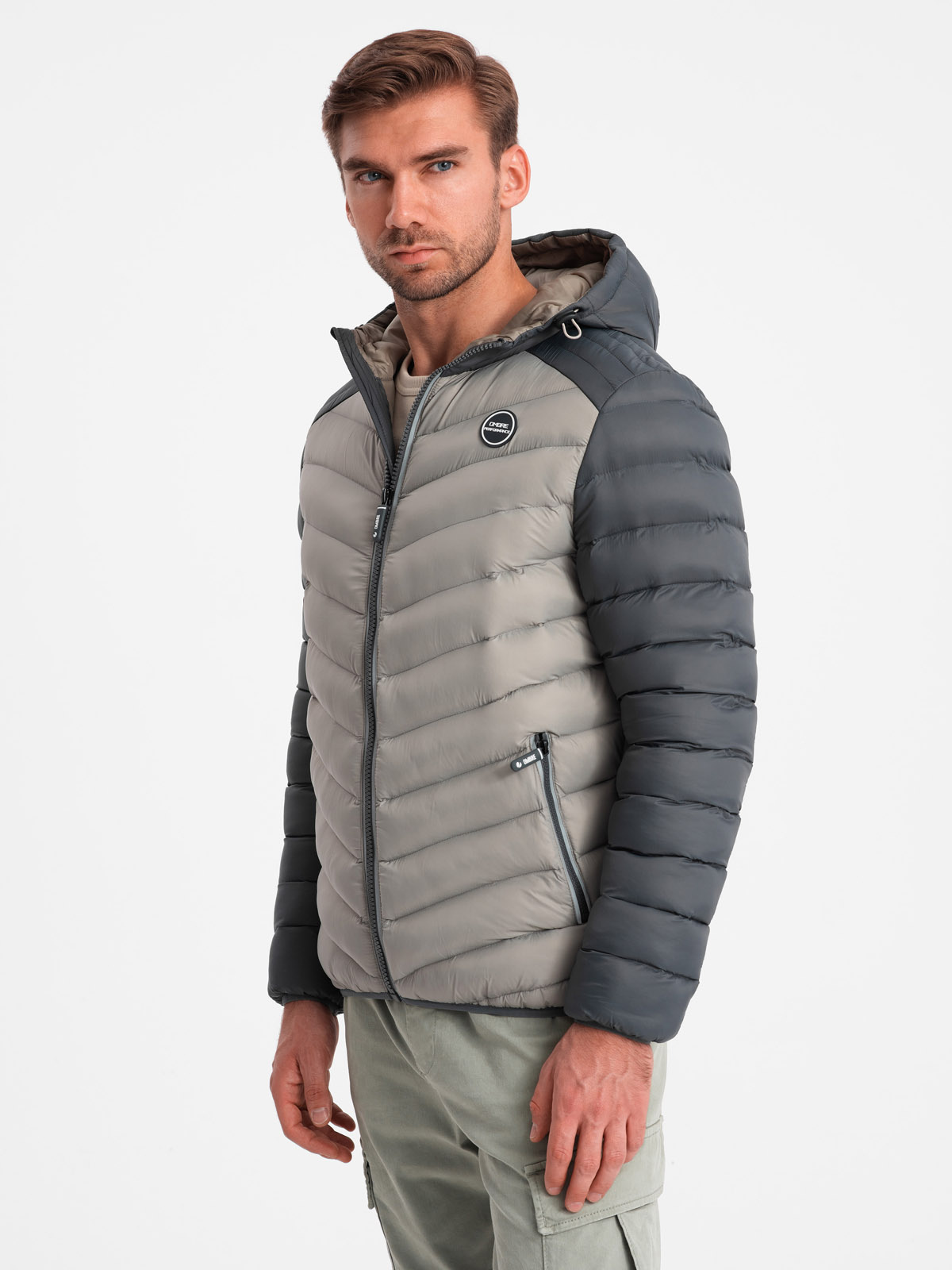 Nylonowa dwukolorowa pikowana męska kurtka w stylu sportowym – popielata V11 OM-JALP-0185
 -                                    S