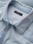 Koszula męska jeansowa na zatrzaski z kieszonkami - jasnoniebieska V1 OM-SHDS-0115