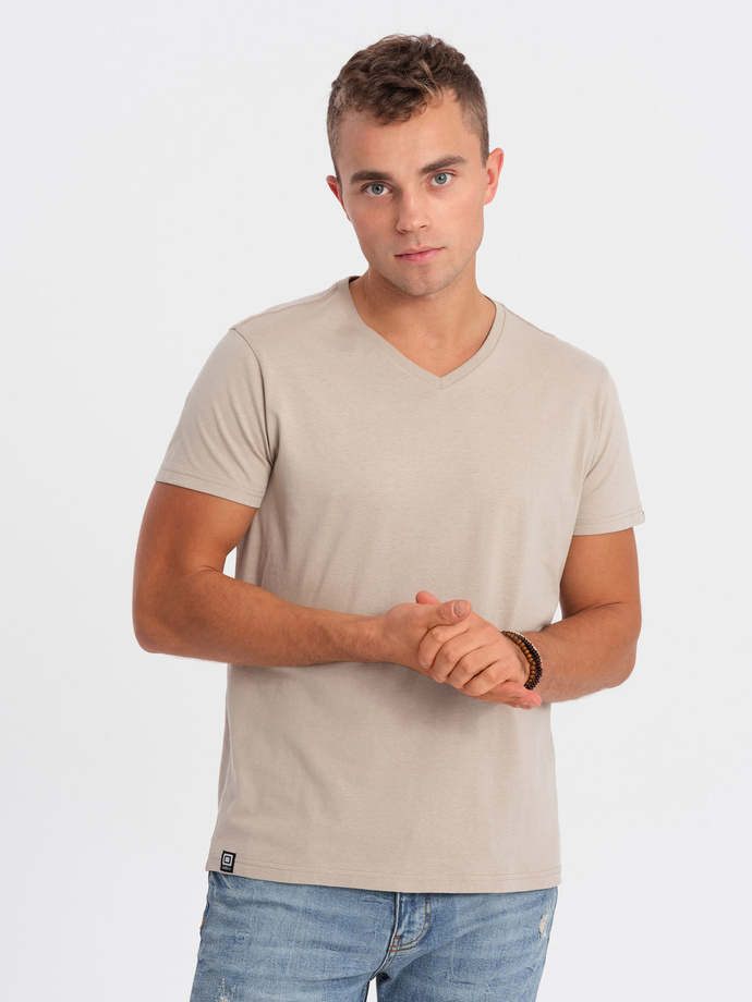Klasyczna męska koszulka z dekoltem w serek BASIC - piaskowy V5 S1369