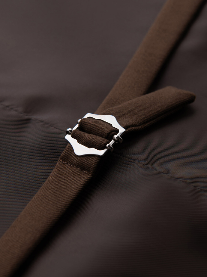 Męska kamizelka garniturowa z klasycznym detalem i podszewką – brązowa V2 OM-BLZV-0142