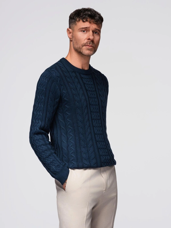 Męski elegancki sweter z ciekawym splotem – granatowy V5 OM-SWSW-0173