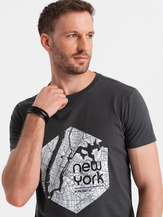 T-shirt męski bawełniany z printem motywu mapy - grafitowa V1 OM-TSPT-0169