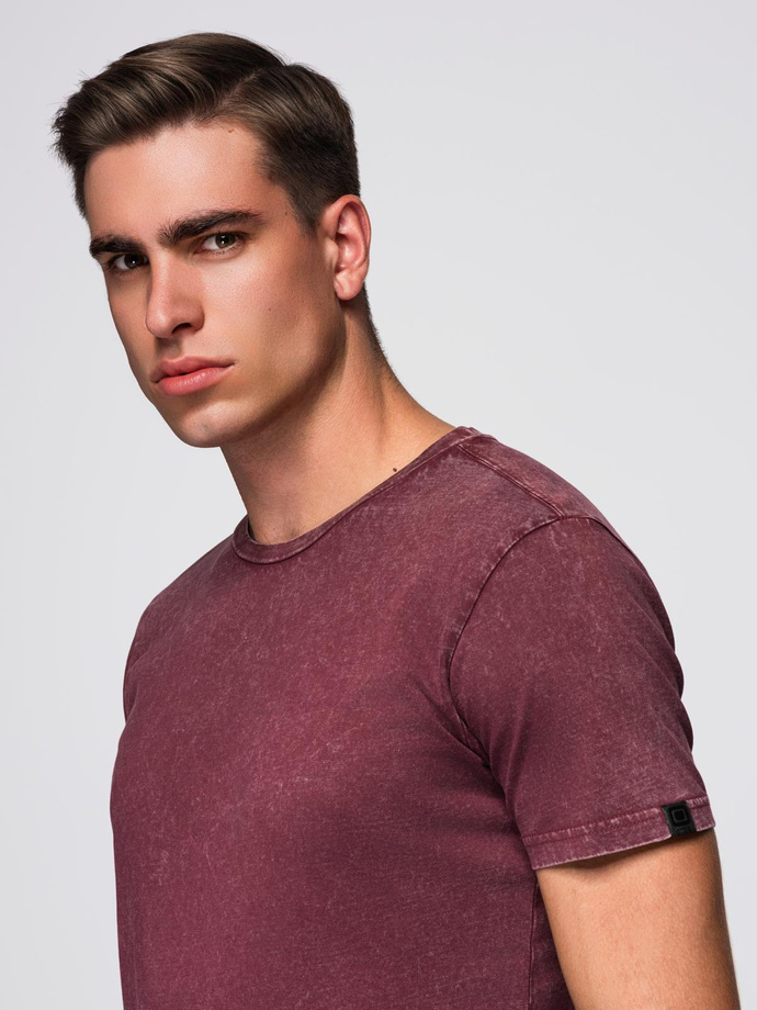 T-shirt męski z efektem sprania – burgundowy V3 OM-TSWT-0116
