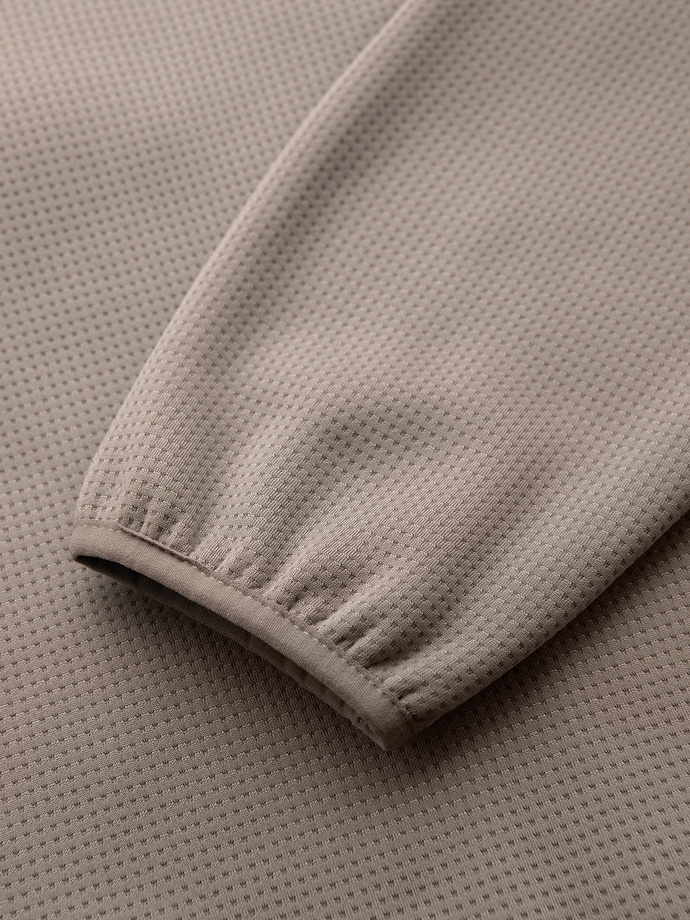 Męska lekka kurtka z łączonych materiałów z kapturem i ozdobnym pikowaniem – popielata V3 OM-JANP-0160 