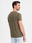 Męska klasyczna bawełniana koszulka z dekoltem w serek BASIC – ciemnooliwkowa V6 OM-TSBS-0237