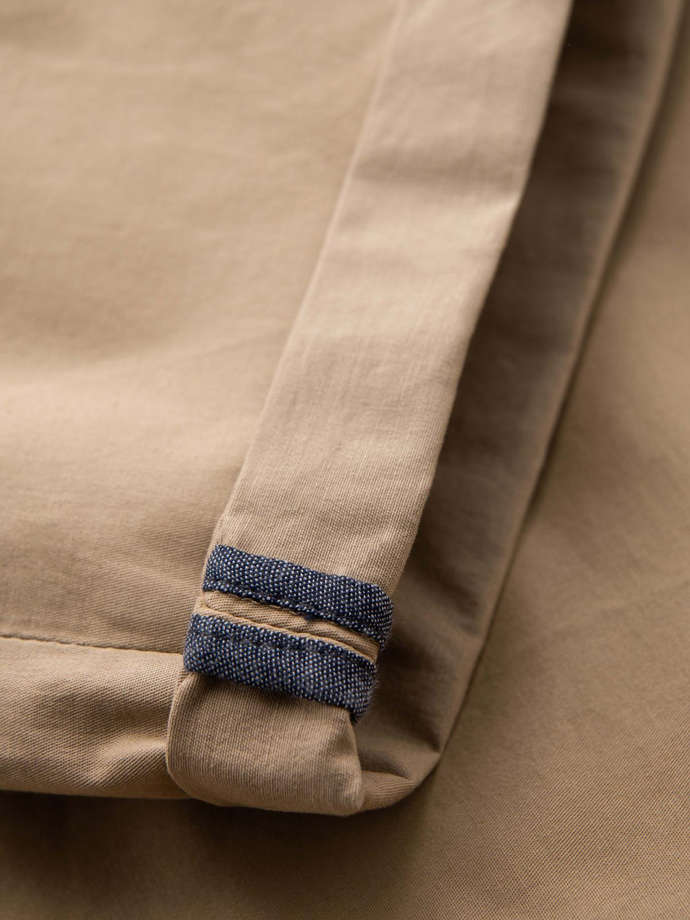 Klasyczne męskie szorty chino z podwiniętą nogawką - beżowe V11 OM-SRCS-0197