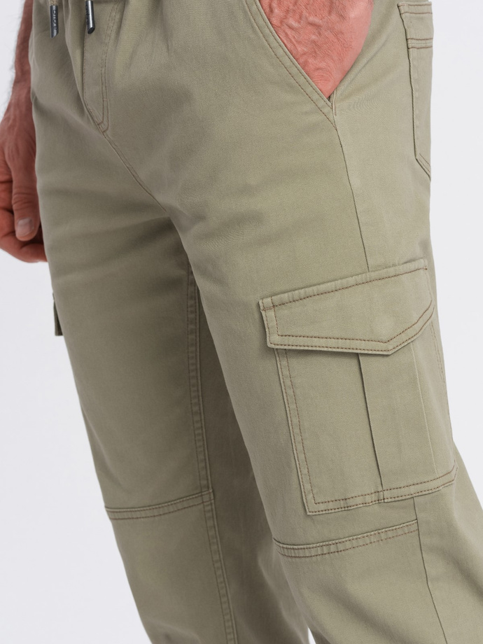 Spodnie męskie JOGGERY z zapinanymi kieszeniami cargo - khaki V1 OM-PAJO-0123