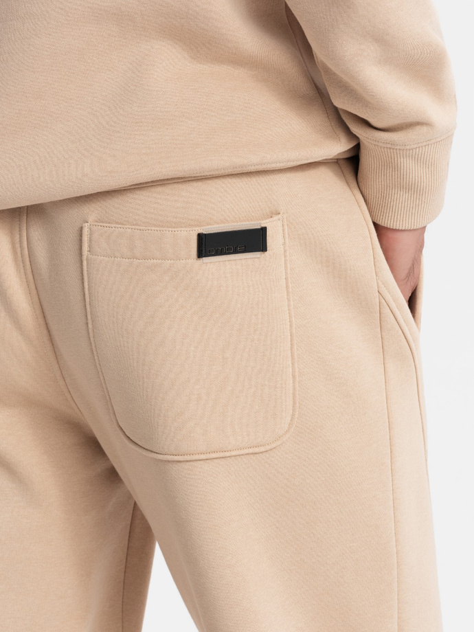 Dresowy komplet męski BASIC bluza kangurka + joggery – beżowy V6 Z85
