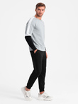 Trójkolorowa męska bluza dresowa z raglanowymi rękawami – szara V1 OM-SSNZ-22FW-003