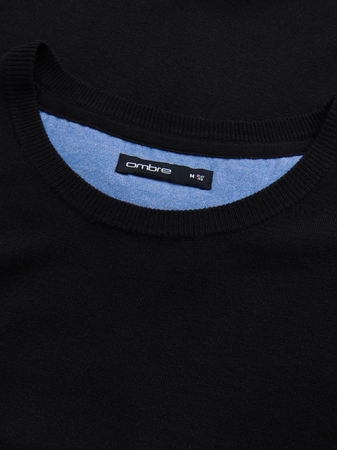 Męski klasyczny sweter z wiskozą BASIC z okrągłym dekoltem – czarny V2 OM-SWBS-0106 