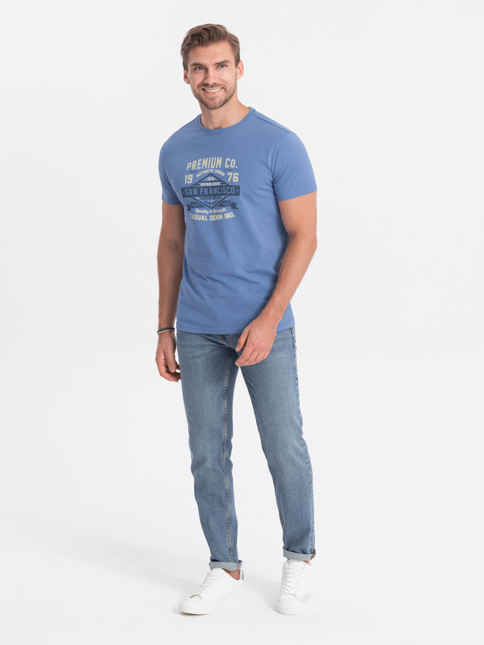 T-shirt męski bawełniany z nadrukiem - niebieski V3 S1732