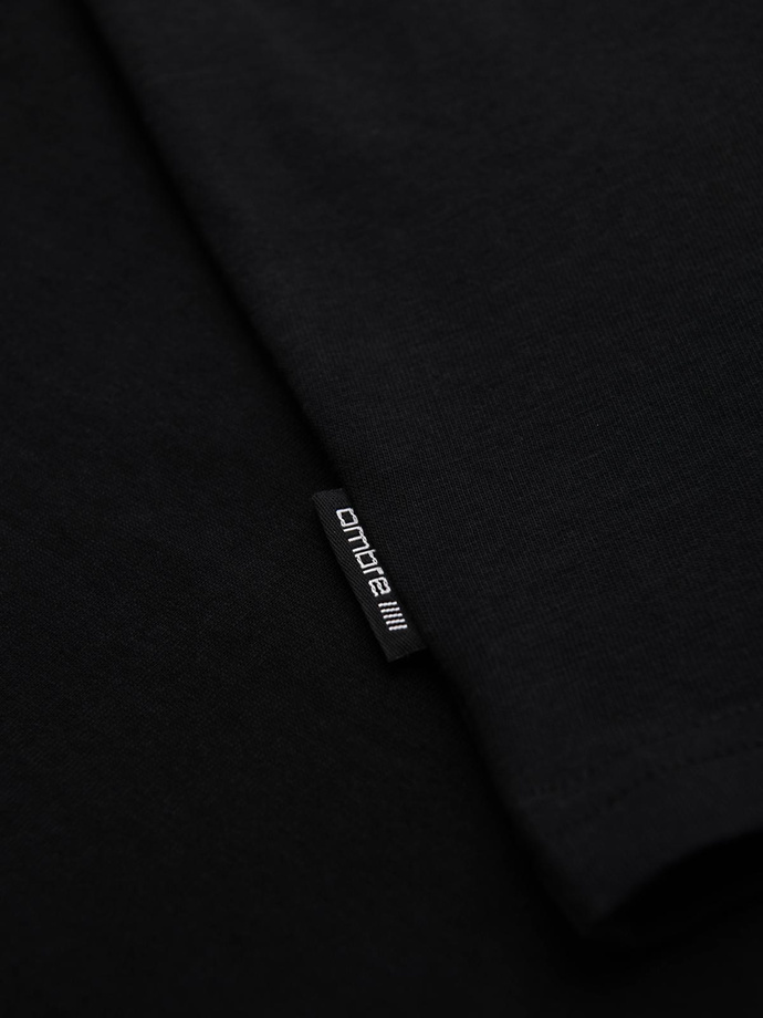 Męska koszulka bawełniana z geometrycznym nadrukiem - czarna V1 OM-TSPT-0260