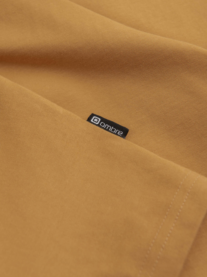 Męski longsleeve  BASIC z okrągłym dekoltem - musztardowy V10 OM-LSBL-0106