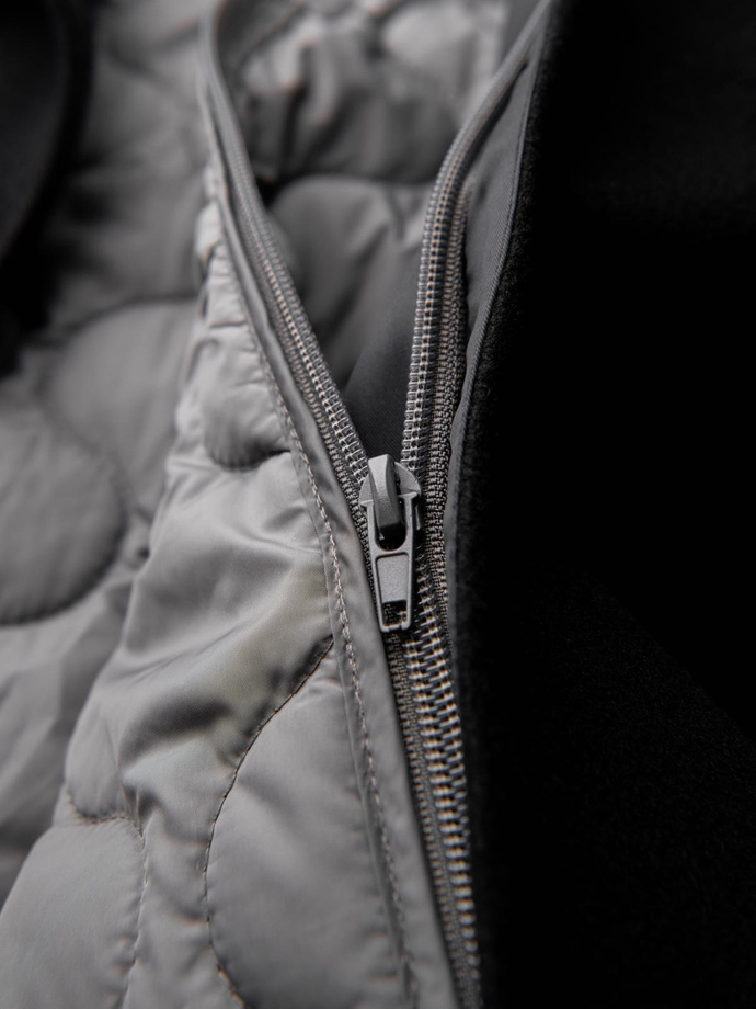 Męski długi jednorzędowy płaszcz z kołnierzykiem i podpinką – czarny V1 OM-COWC-0135