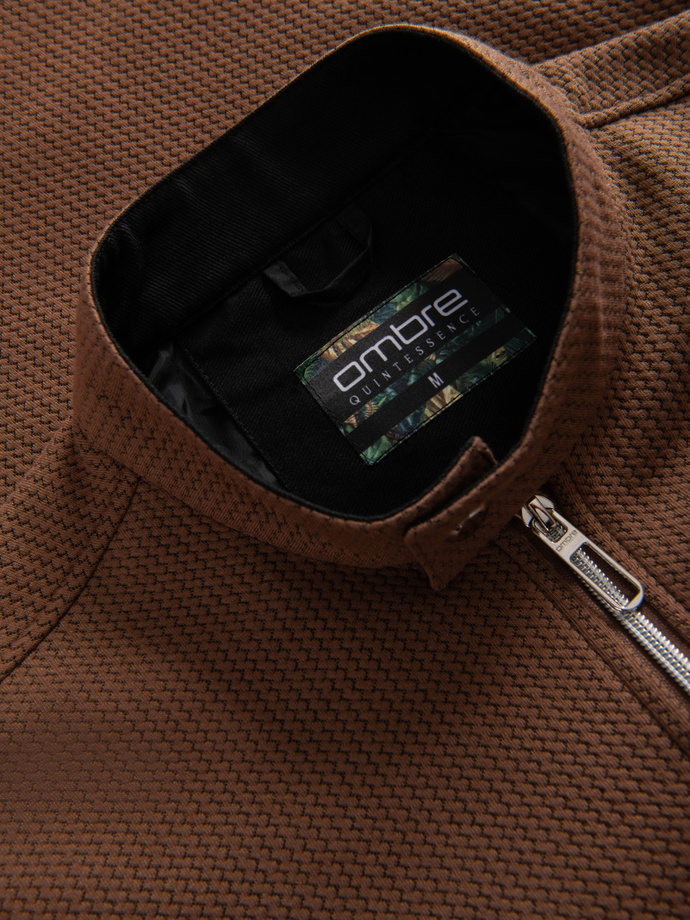 Męska strukturalna kurtka biker ze stójką – brązowa V2 OM-JANP-0229