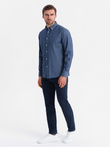 Wzorzysta męska koszula z cienkiego jeansu z kieszonką – niebieska V2 OM-SHDS-0179