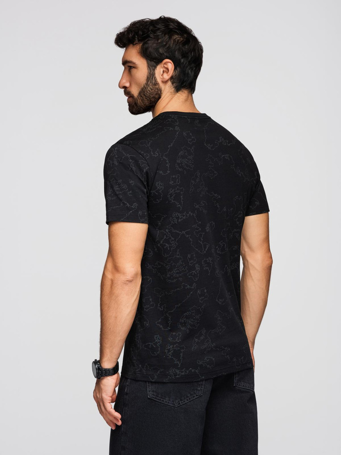 Koszulka męska bawełniana z nadrukiem na całej powierzchni i "ombre" na klatce piersiowej - czarna V1 OM-TSFP-0263