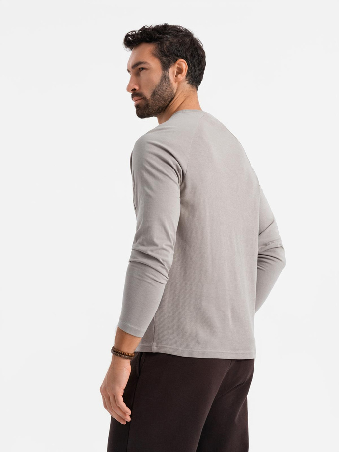 Bawełniany męski longsleeve o waflowym splocie z kieszonką – popielaty V1 OM-LSCL-0109