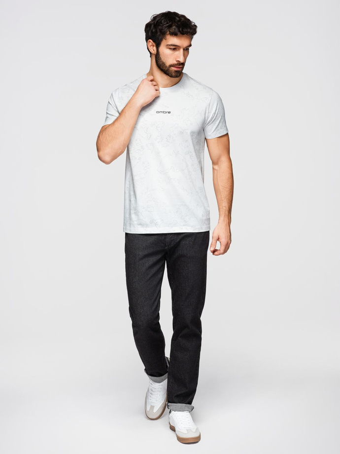 Męska koszulka bawełniana z nadrukiem na całej powierzchni i "ombre" na klatce piersiowej - biała V2 OM-TSFP-0263