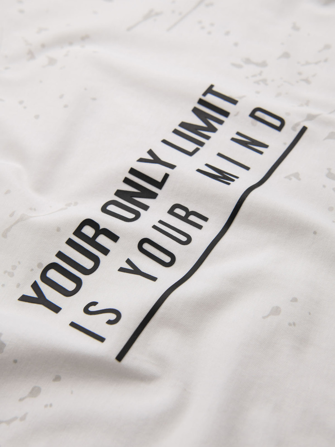 Męski t-shirt z nadrukiem i okrągłym dekoltem – biały V1 OM-TSFP-0187