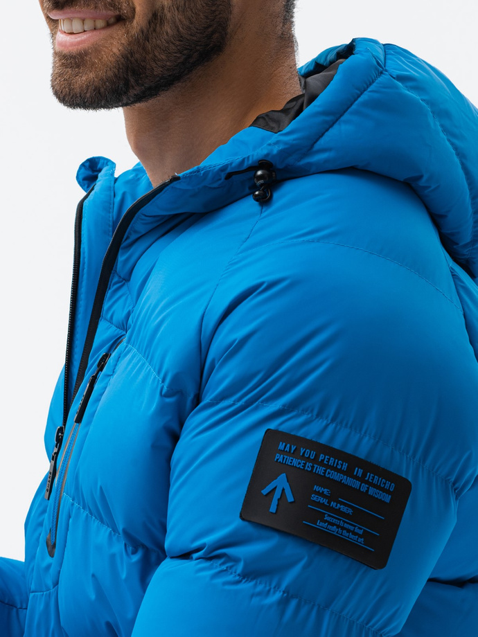 Mocno ocieplana pikowana kurtka męska z raglanowym rękawem – niebieska V2 OM-JAHP-0178