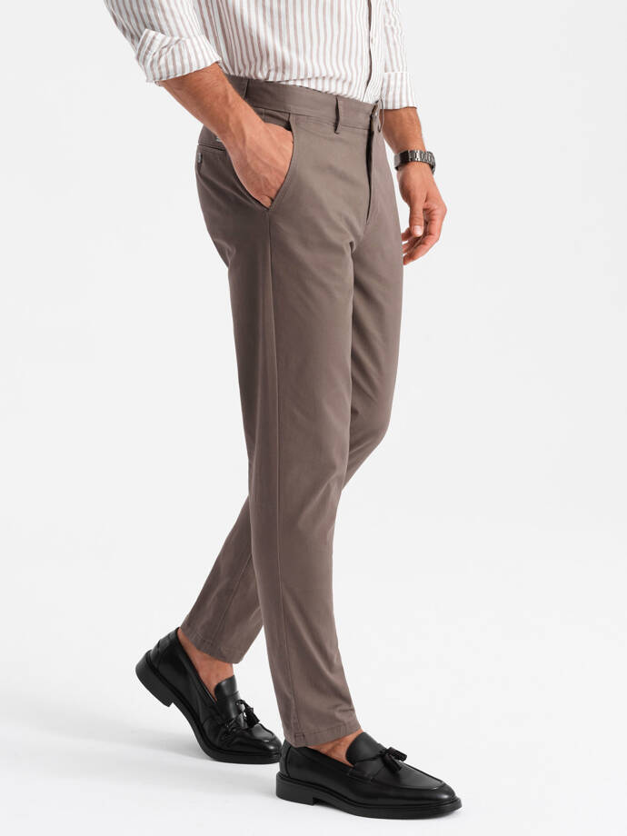 Jednolite spodnie męskie chino REGULAR FIT – brązowe V1 OM-PACP-0183