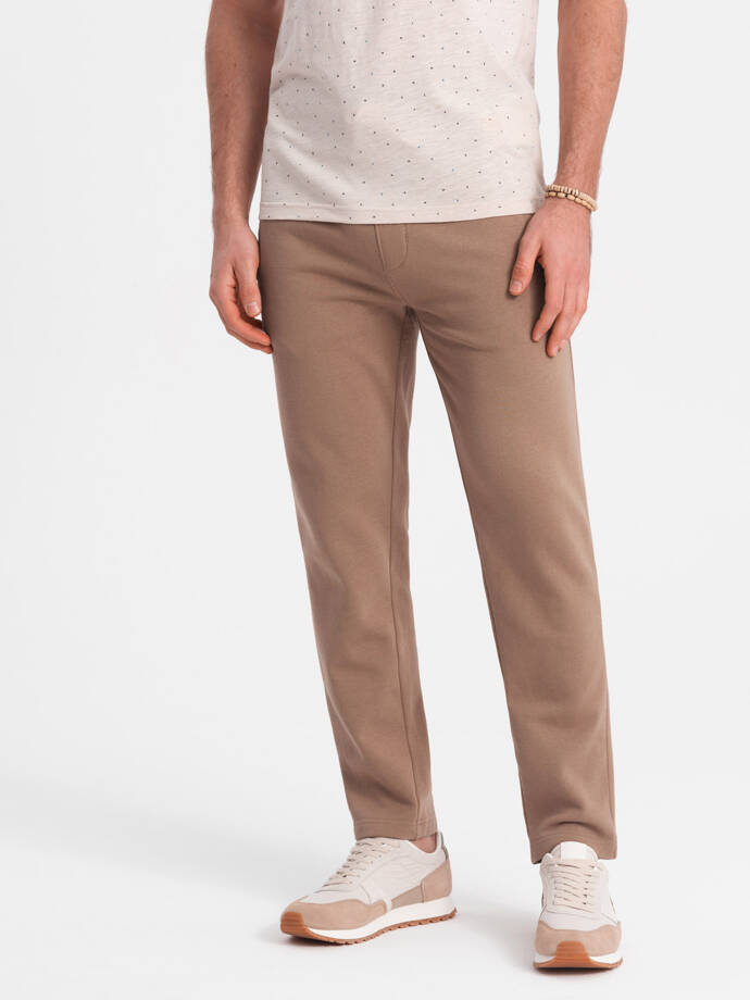 Męskie spodnie dresowe z nogawką bez ściągacza - brązowe V2 OM-PABS-0206