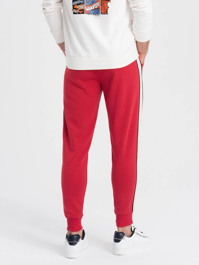 Spodnie męskie dresowe P865 - czerwone